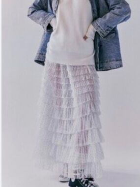 Free people return of the ruffle skirt med cream